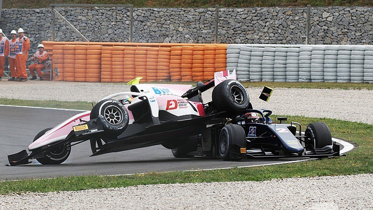 Τον έσωσε το σύστημα Halo